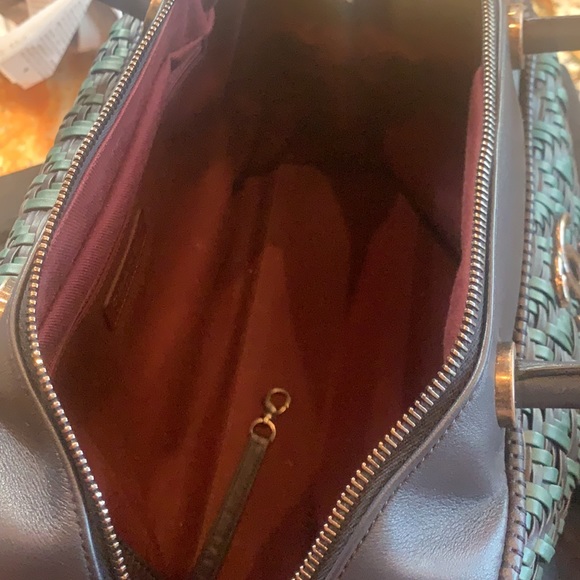 Chanel handbag - Picture 5 of 9